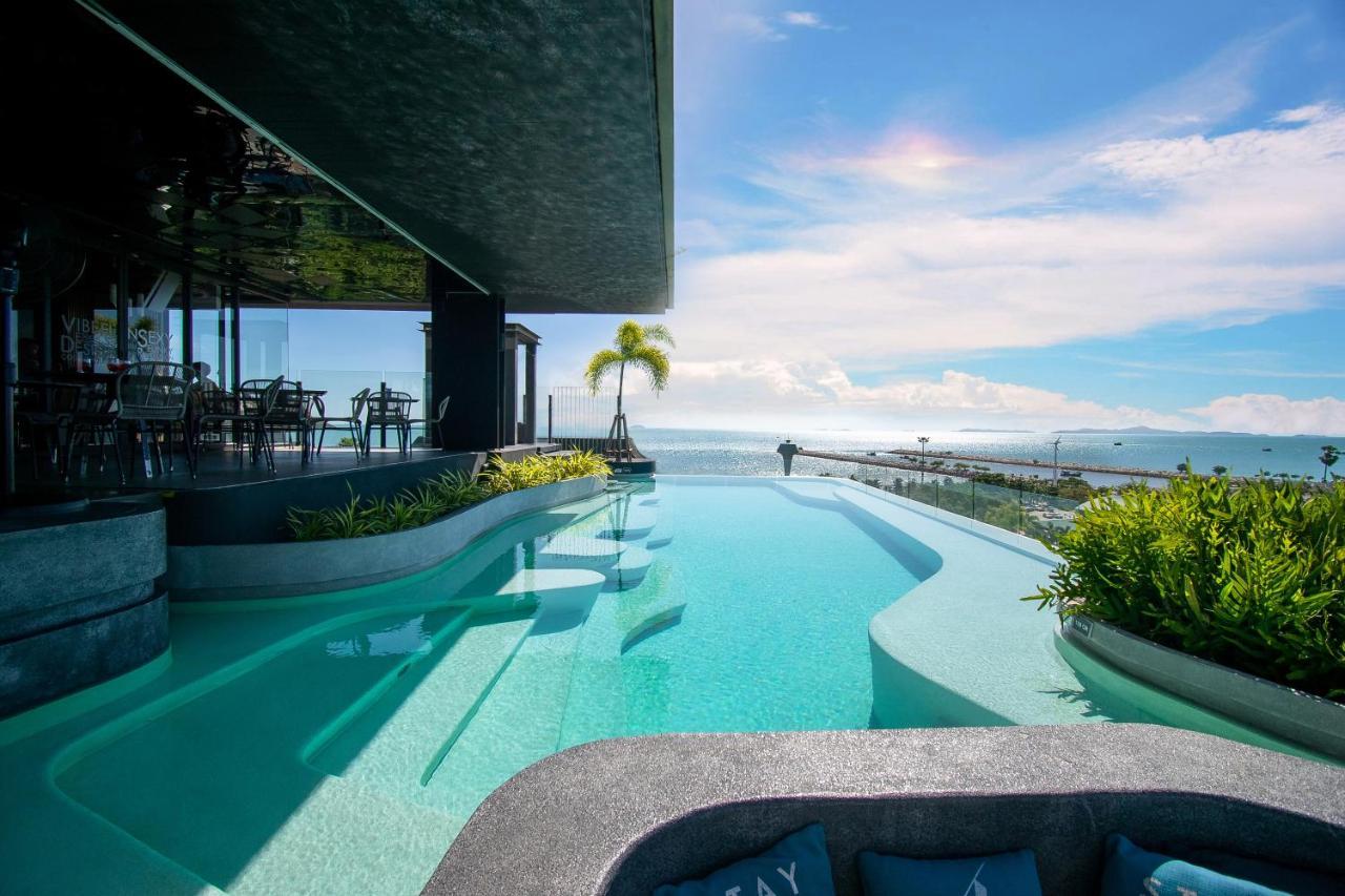 Cross Vibe Pattaya Seaphere Na Chom Thian Extérieur photo